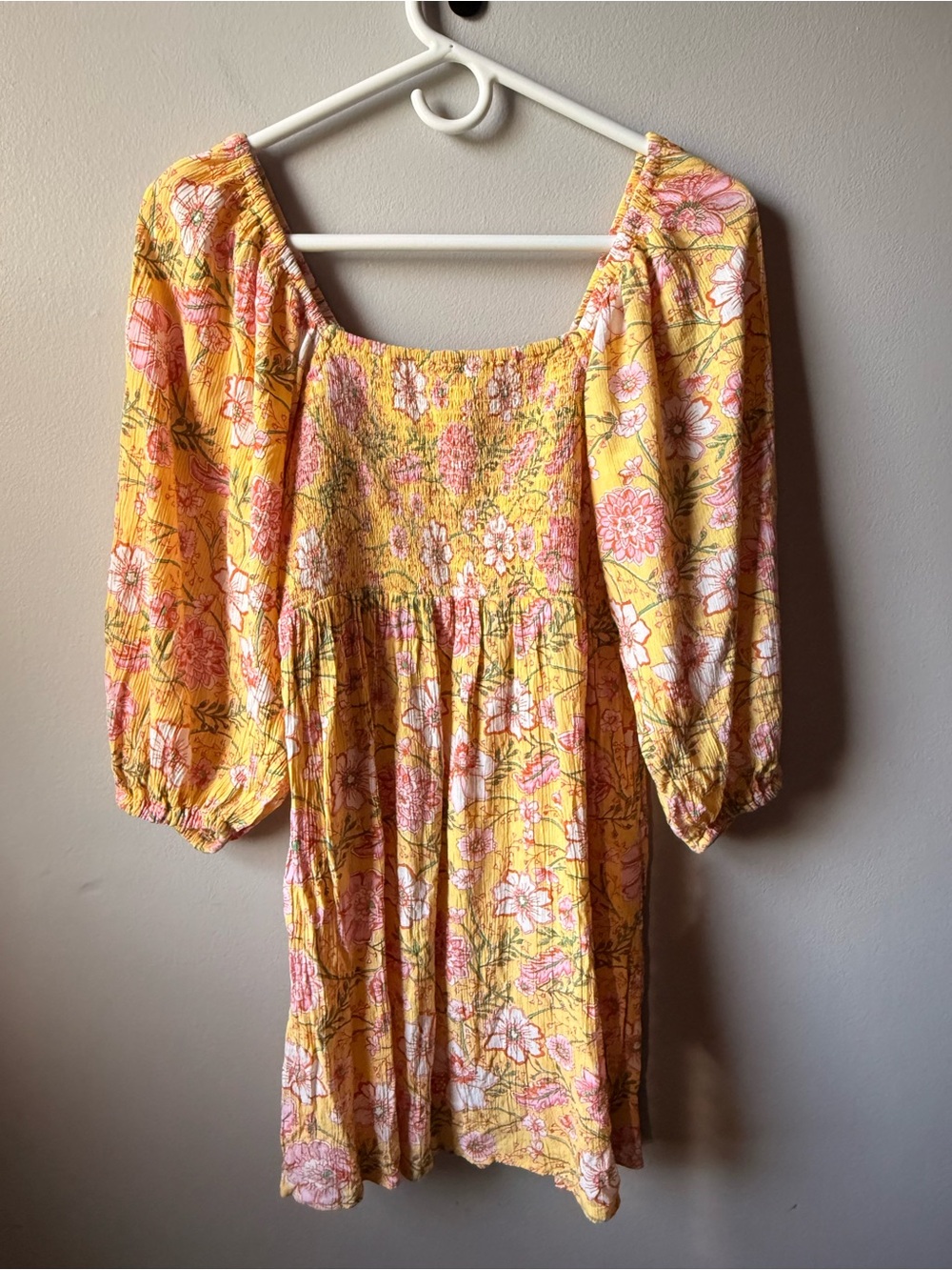 Billabong Yellow Floral Smocked Mini Dress – Medium